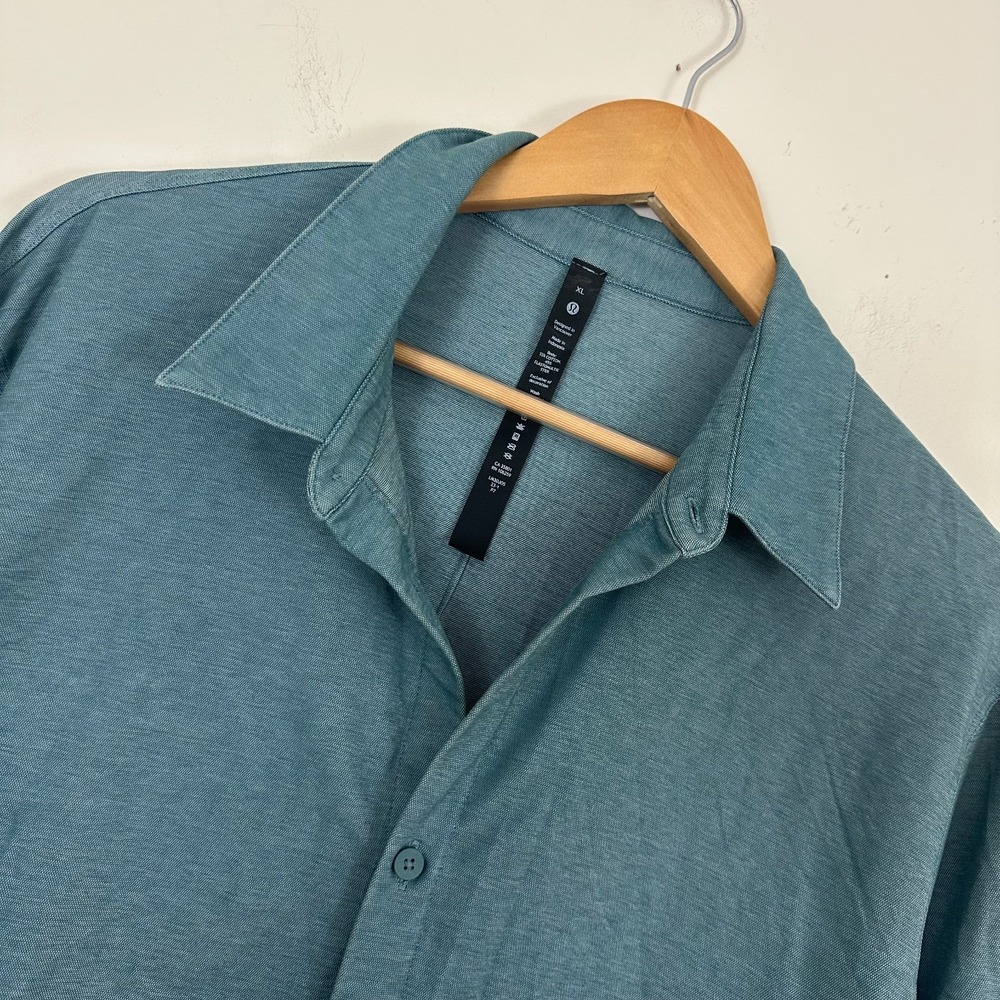 Lululemon Commission Shirt Teal Green Stretch Long Sleeve Button Up Mens XL